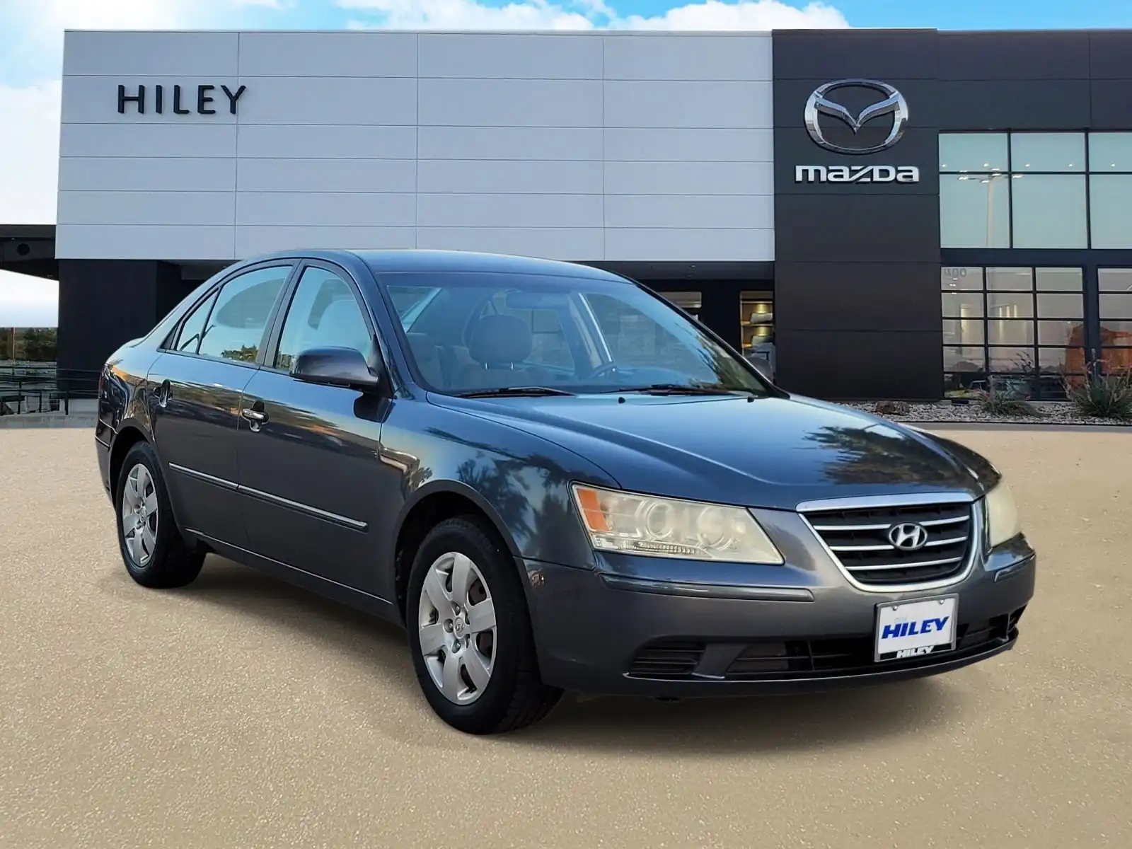 2010 Hyundai Sonata GLS I4 A/T PZEV's photo
