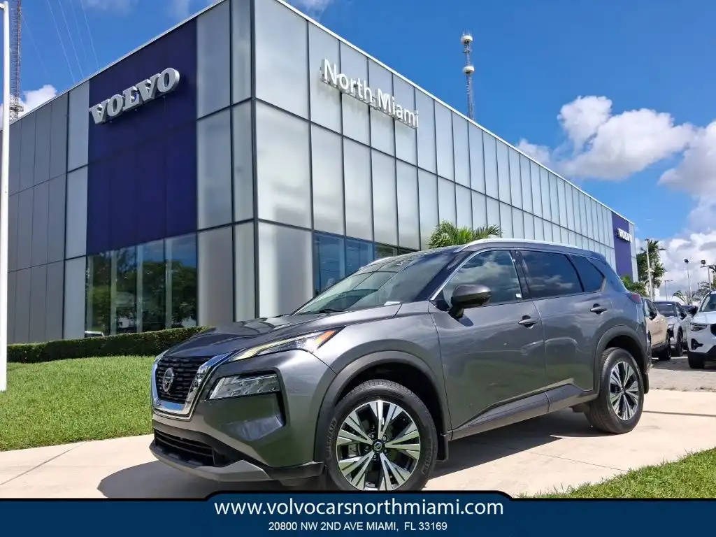2021 Nissan Rogue SV FWD's photo