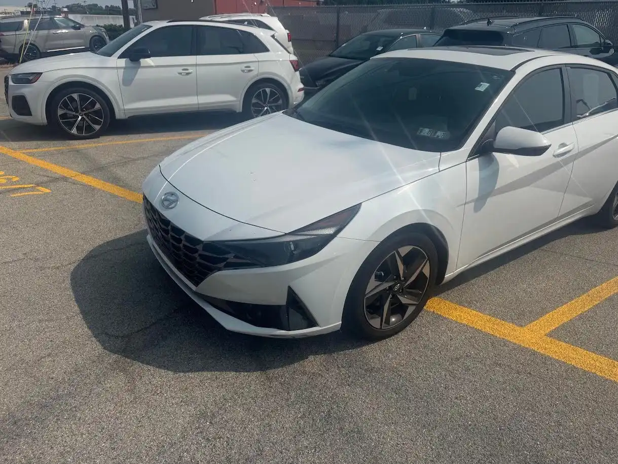 2021 Hyundai Elantra 2.0 SEL IVT SULEV's photo
