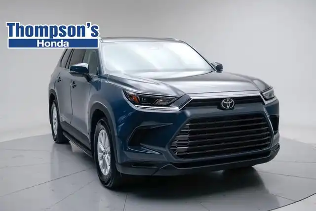 2025 Toyota Grand Highlander XLE AWD's photo