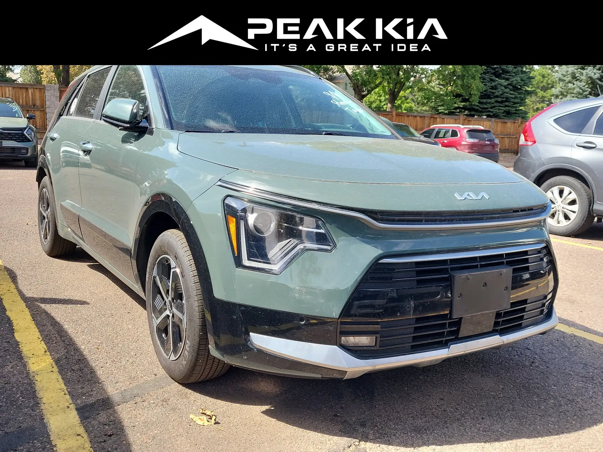 2023 Kia Niro Hybrid SX's photo