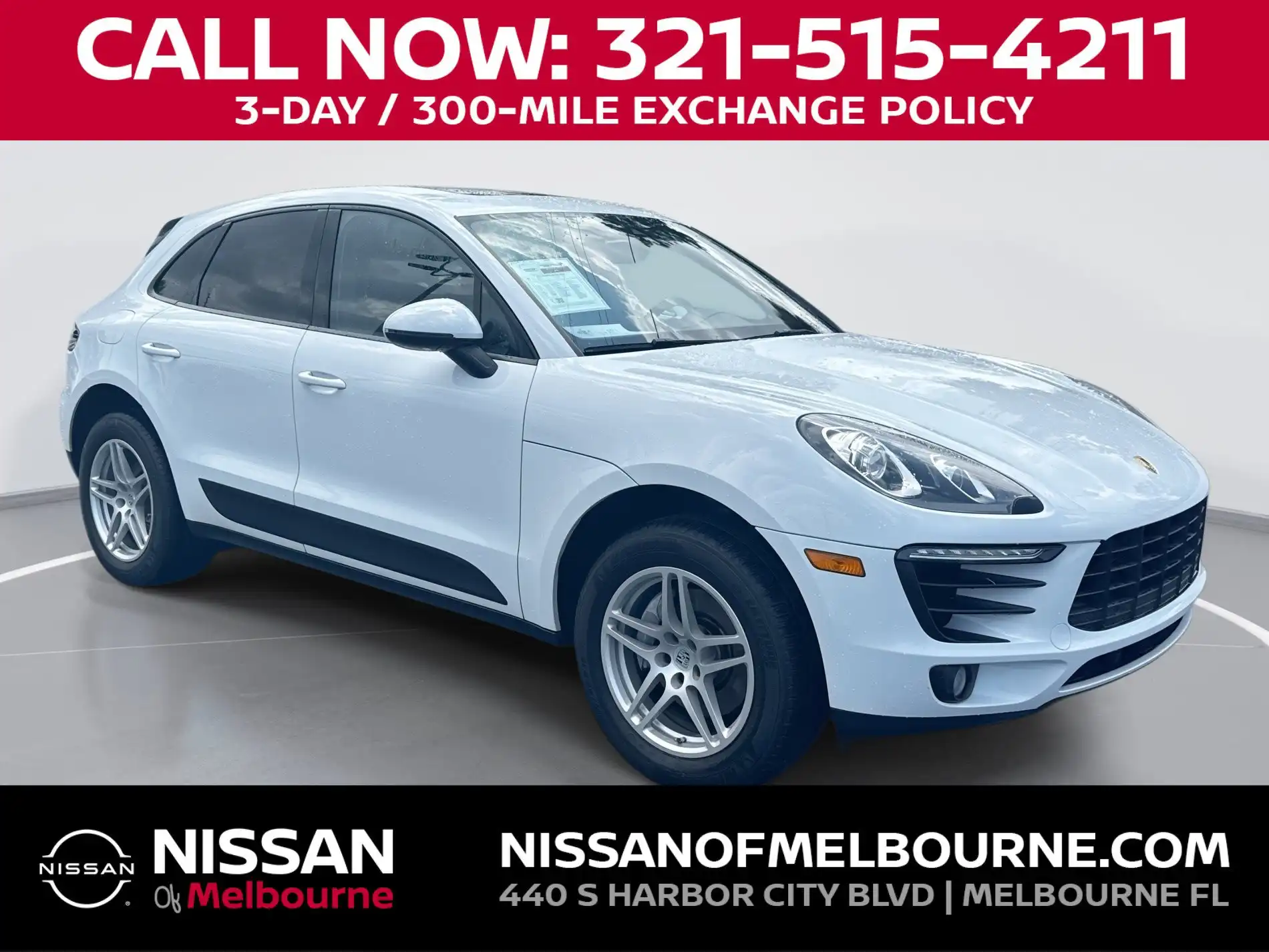 2017 Porsche Macan Base's photo