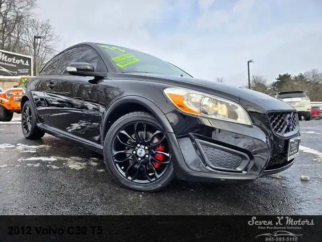 2012 Volvo C30 T5 M's photo
