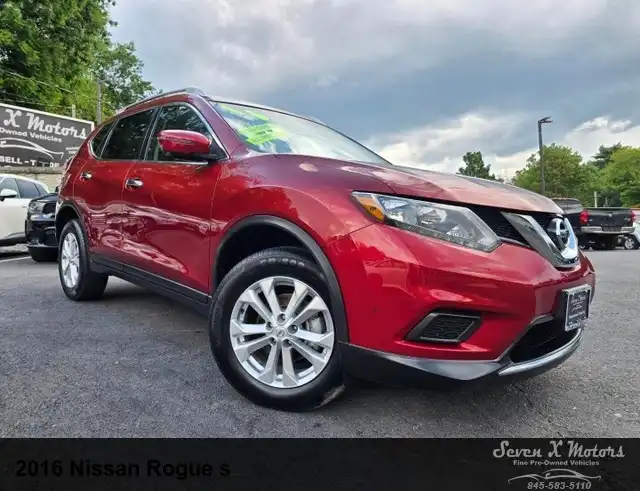 2016 Nissan Rogue SV AWD's photo