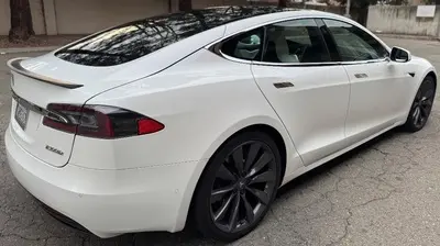 2016 Tesla Model S P100D photo 5