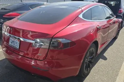 2016 Tesla Model S 75 photo 4
