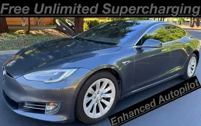 2016 Tesla Model S 75 photo 1