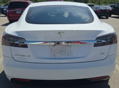 2016 Tesla Model S 75 photo 5