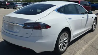 2016 Tesla Model S 75 photo 4