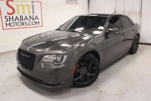 2021 Chrysler 300 S's photo