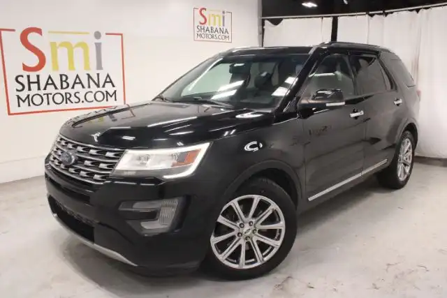 2017 Ford Explorer Limited FWD's photo