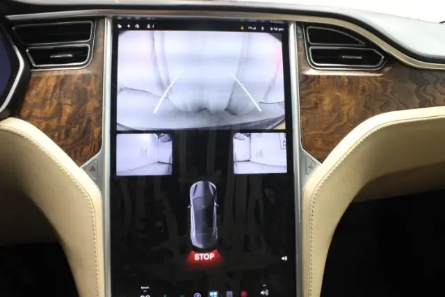 2017 Tesla Model S 75D photo 4