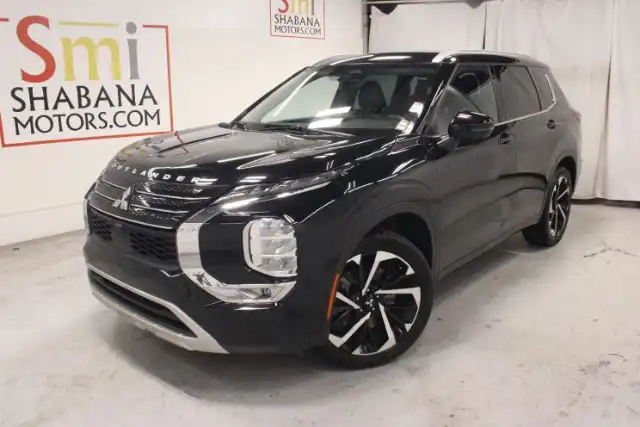 2022 Mitsubishi Outlander SEL Special Edition FWD's photo