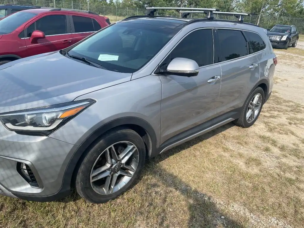 2017 Hyundai Santa Fe Limited Ultimate AWD's photo