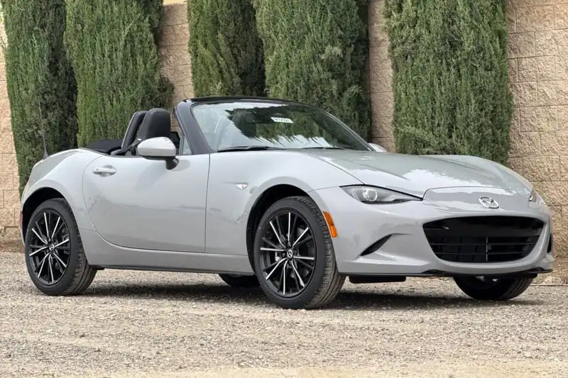 2026 Mazda MX-5 Miata Grand Touring's photo