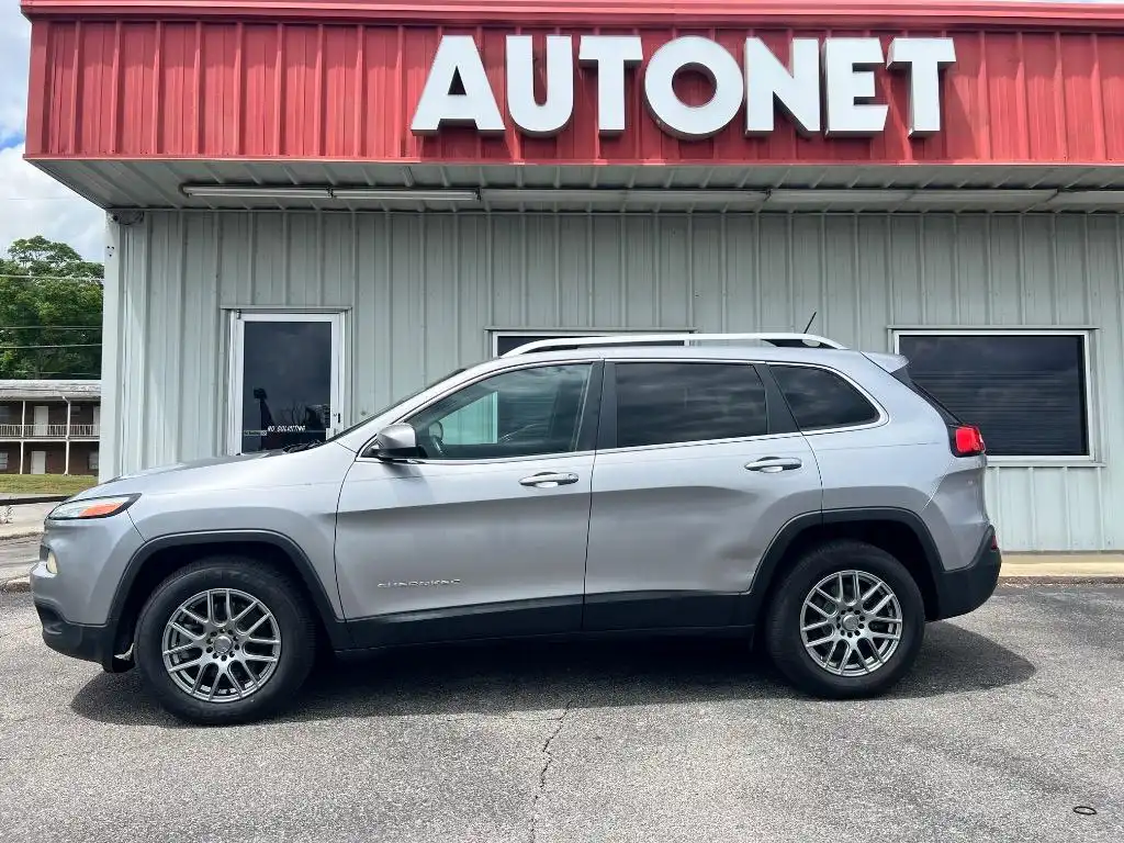 2015 Jeep Cherokee Latitude 4X4's photo