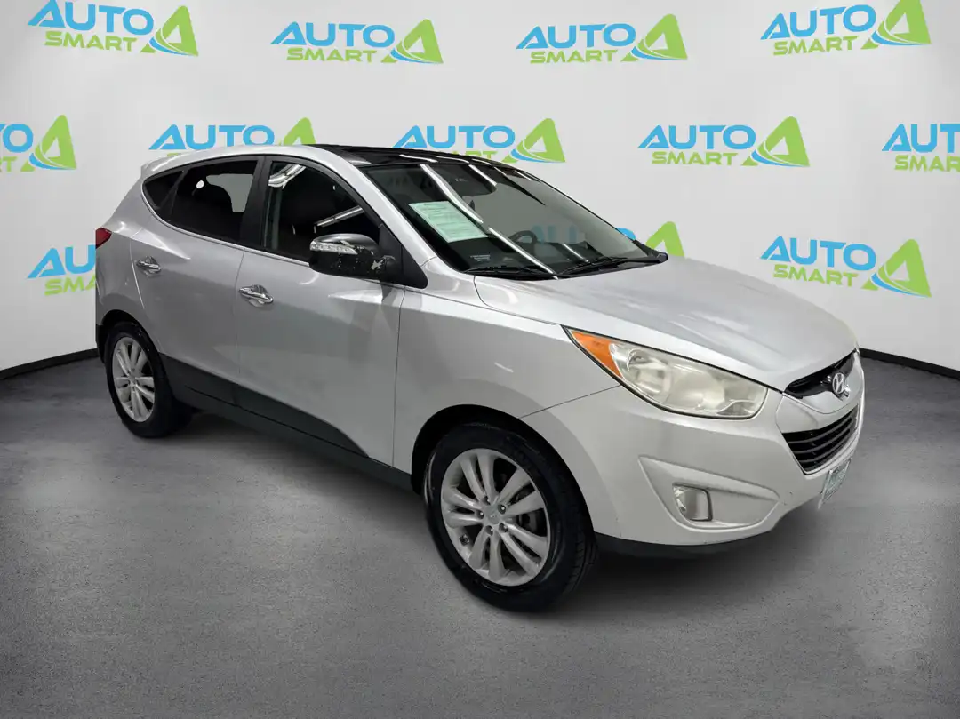 2010 Hyundai Tucson Limited FWD Auto's photo