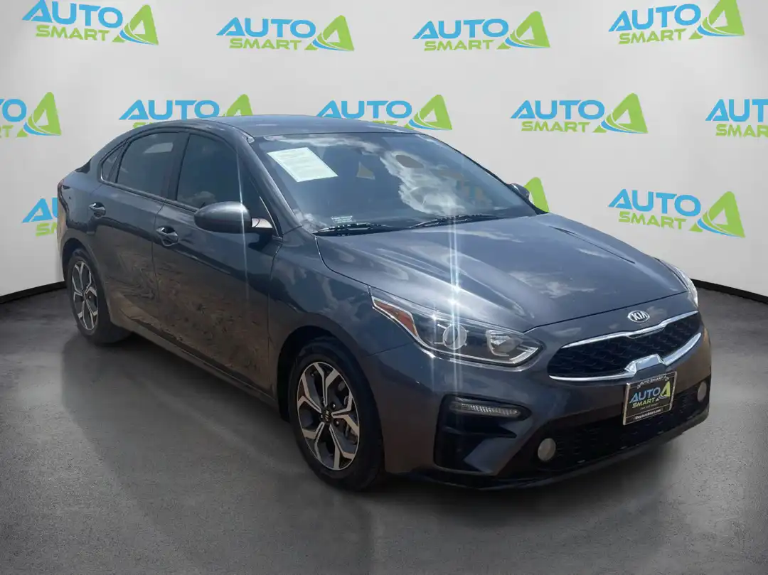 2019 Kia Forte LXS AT's photo