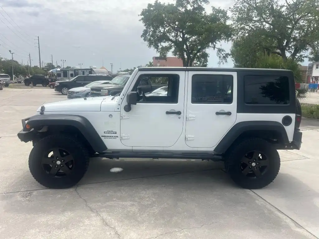 2014 Jeep Wrangler Sport's photo