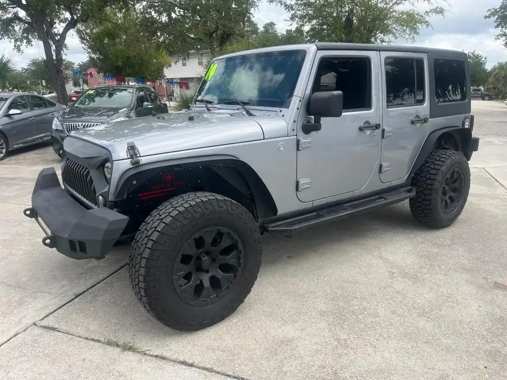 2014 Jeep Wrangler Sport's photo