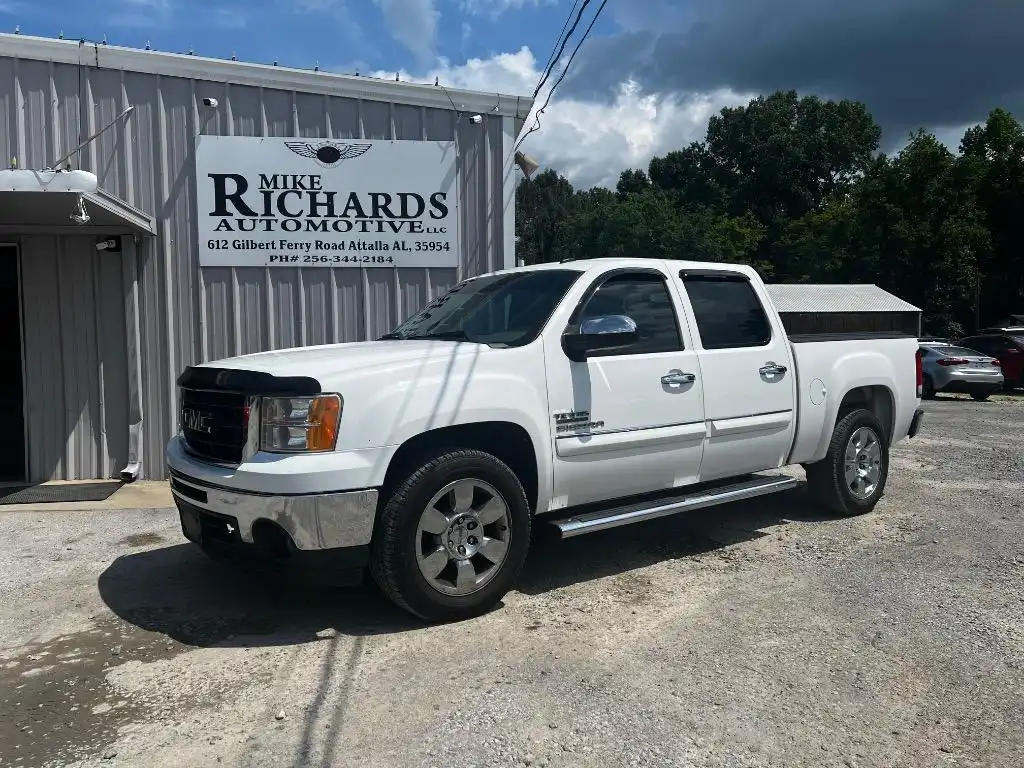 2011 GMC Sierra 2WD Crew Cab SLE SWB's photo