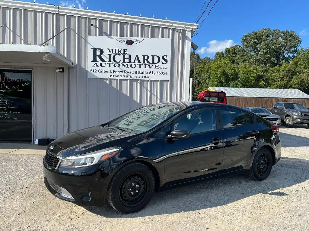 2017 Kia Forte LX Auto's photo