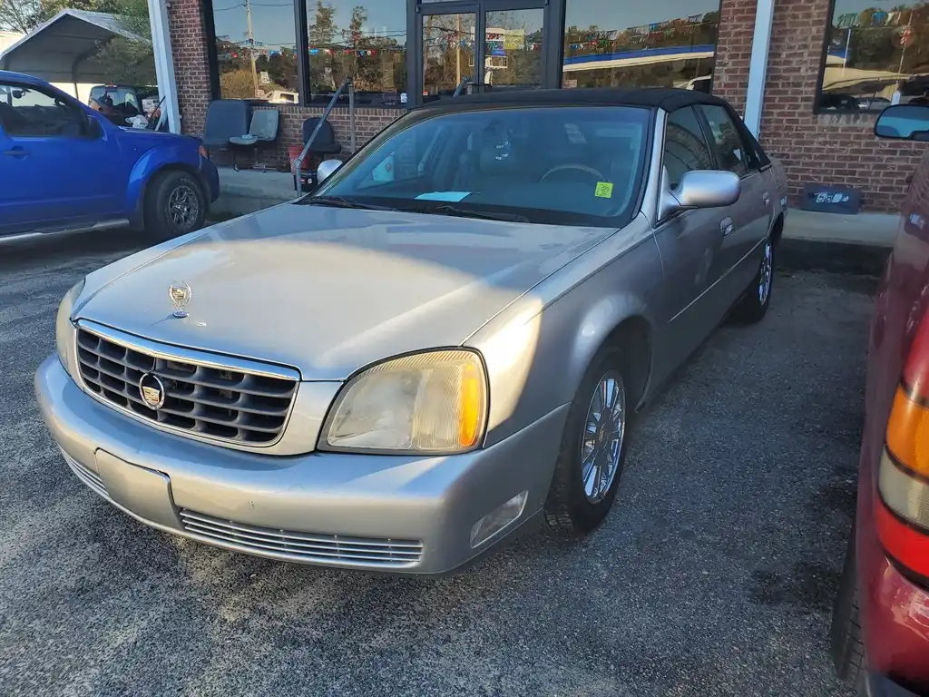 2004 Cadillac DeVille DHS's photo
