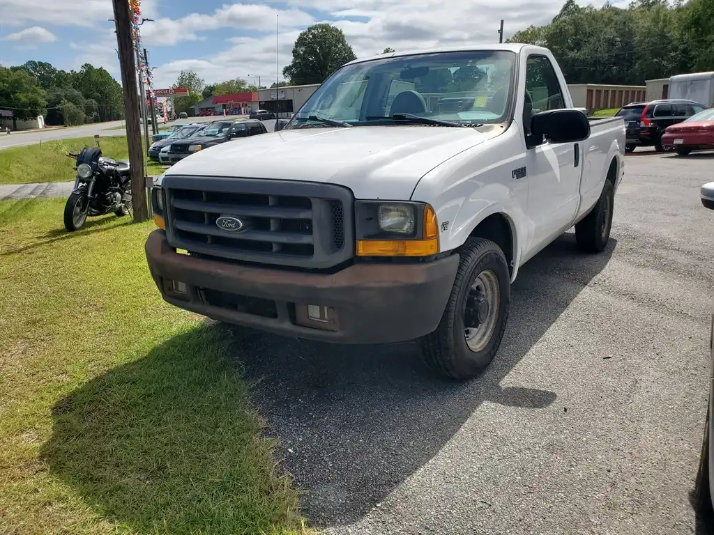 1999 Ford F-250 XL Regular Cab's photo