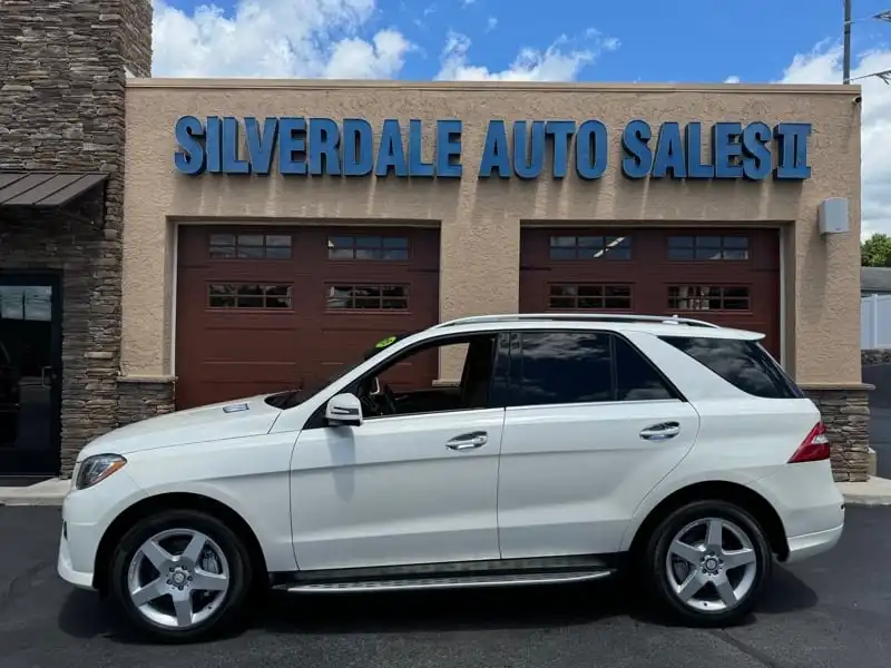 2015 Mercedes-Benz M-Class ML400 4MATIC's photo