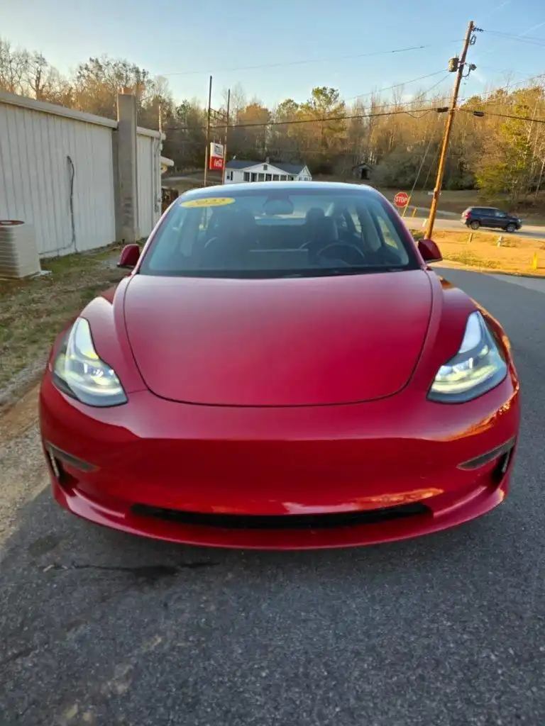 2022 Tesla Model 3's photo