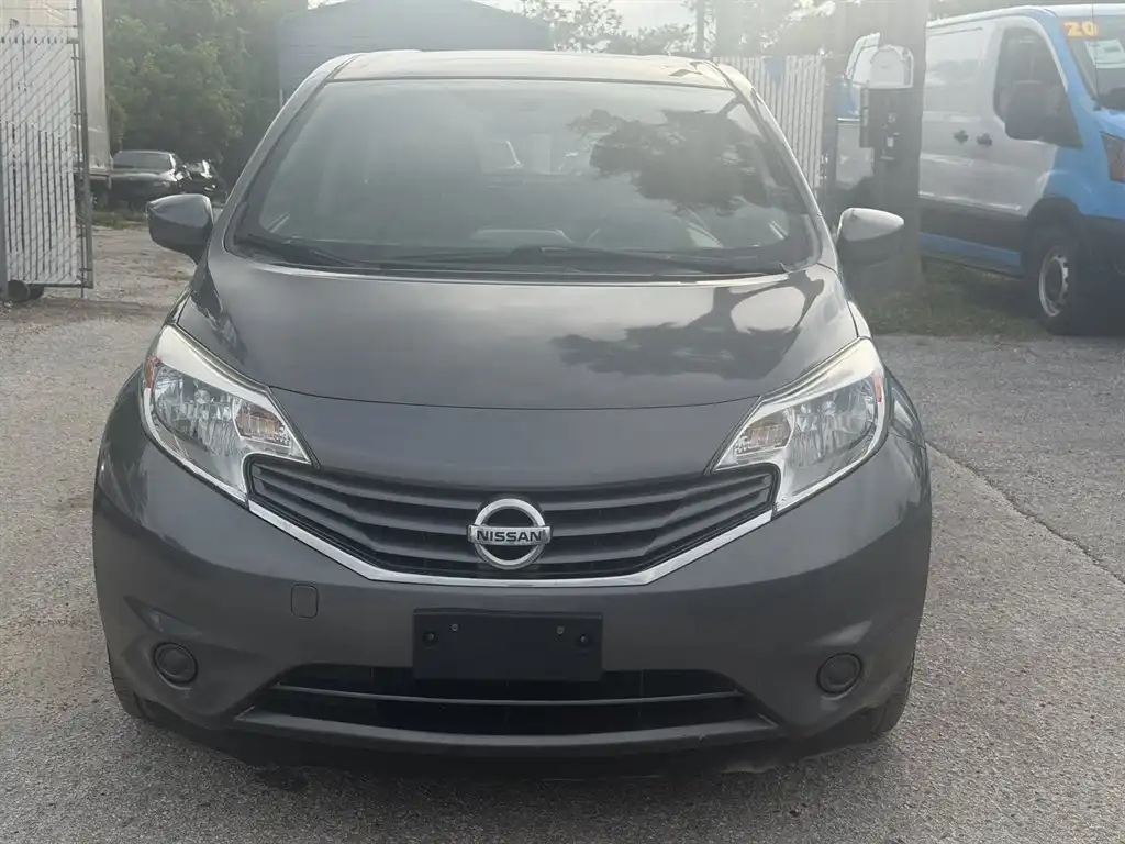 2016 Nissan Versa Note 1.6 SV CVT's photo