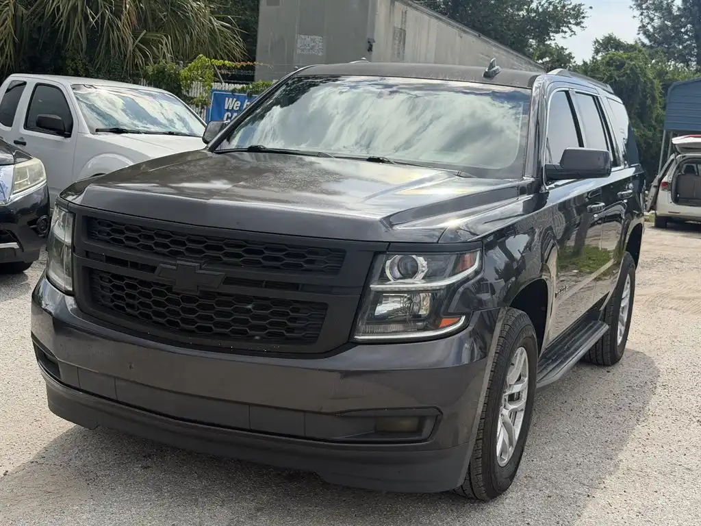2016 Chevrolet Tahoe LS 2WD's photo