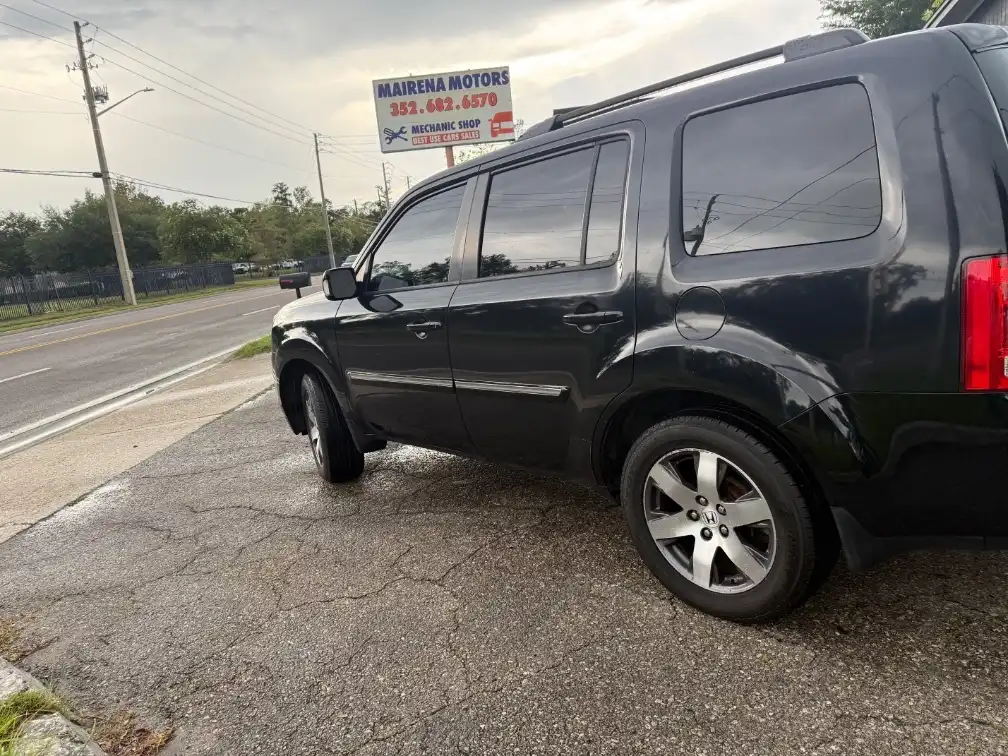 2012 Honda Pilot Touring w/ NAVI and RES's photo