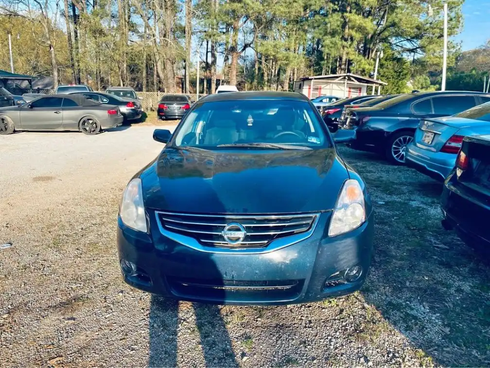 2010 Nissan Altima 2.5 S CVT's photo