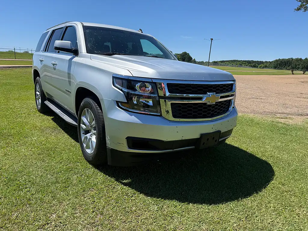 2015 Chevrolet Tahoe 2WD LS's photo