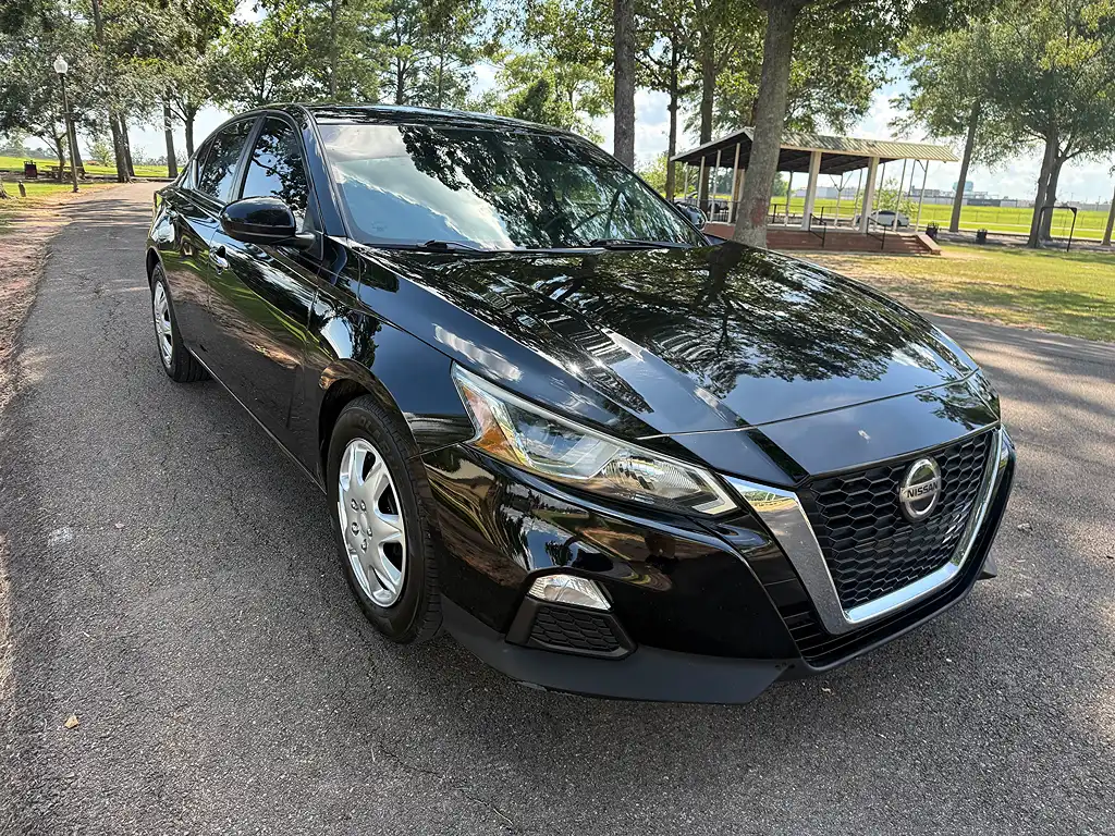 2020 Nissan Altima 2.5 S's photo