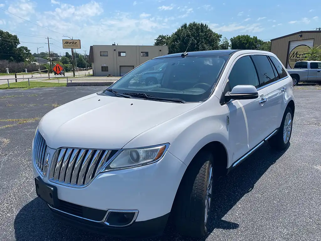 2012 Lincoln MKX FWD's photo