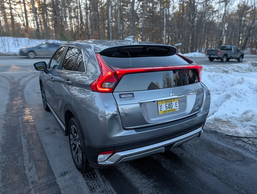 2018 Mitsubishi Eclipse Cross SEL S-AWC photo 4
