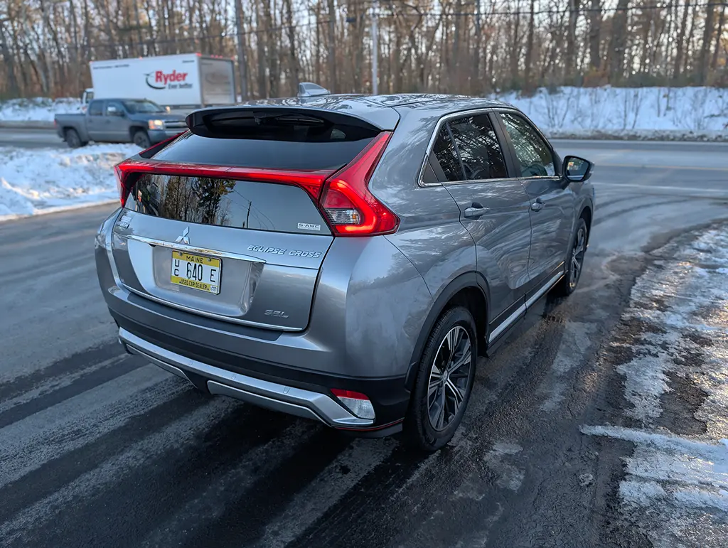 2018 Mitsubishi Eclipse Cross SEL S-AWC photo 5