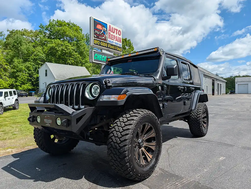 2018 Jeep Wrangler Sahara's photo