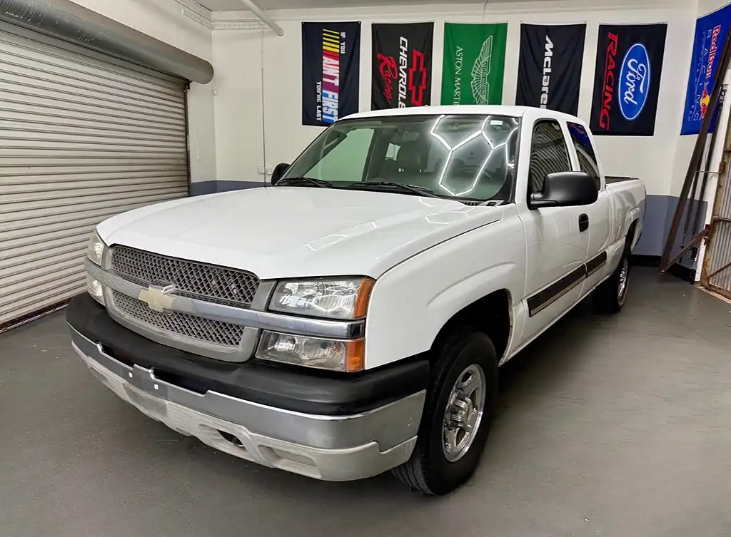 2004 Chevrolet Silverado 1500 Work Truck 4x4 Extended Cab SWB's photo