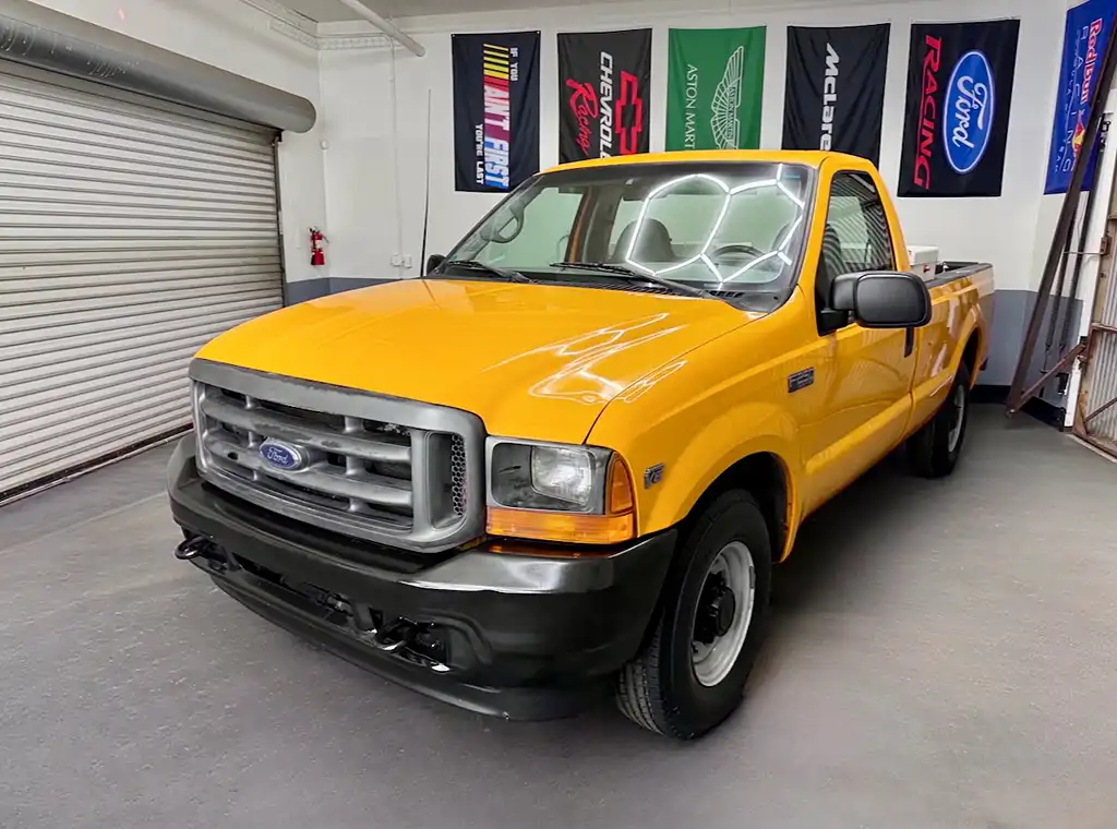 2001 Ford F-250 XL Regular Cab's photo
