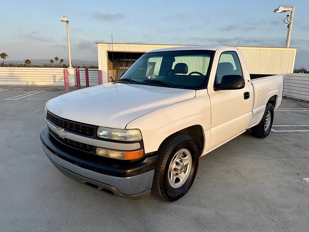 2001 Chevrolet Silverado 1500 1500 Regular Cab SWB's photo
