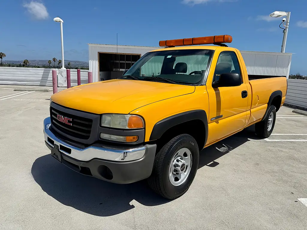 2003 GMC Sierra undefined photo 1