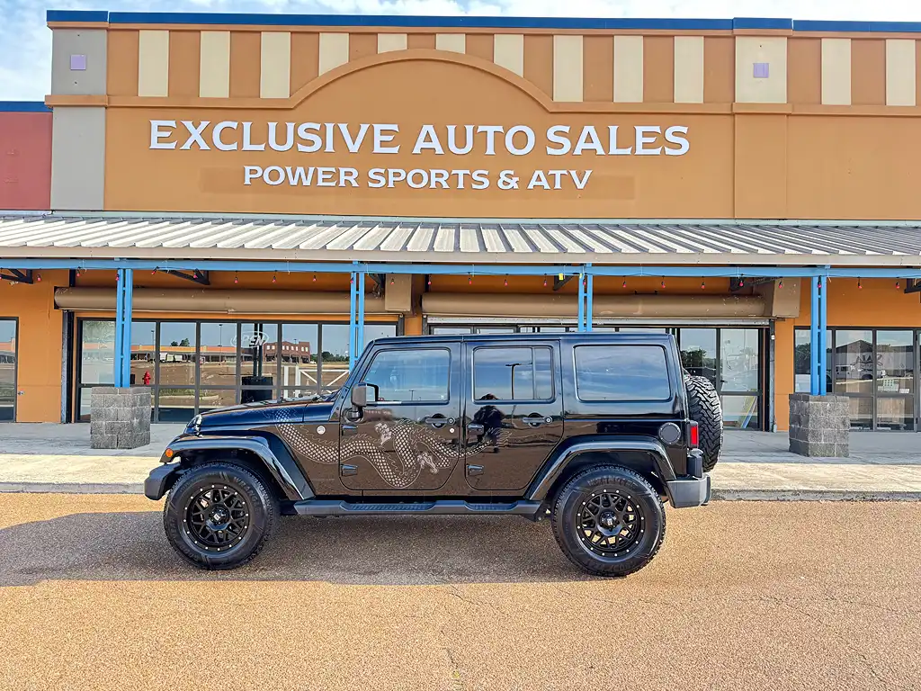 2014 Jeep Wrangler Sahara's photo