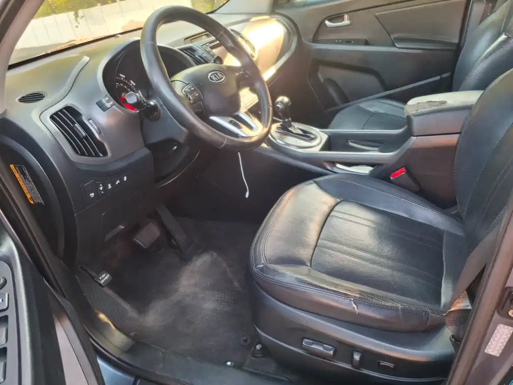 2011 Kia Sportage 2.4 EX AT AWD's photo