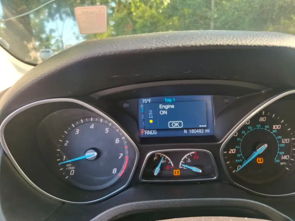 2014 Ford Focus 5 Door Hatch SE's photo