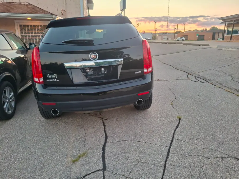 2013 Cadillac SRX AWD Performance Collection photo 3