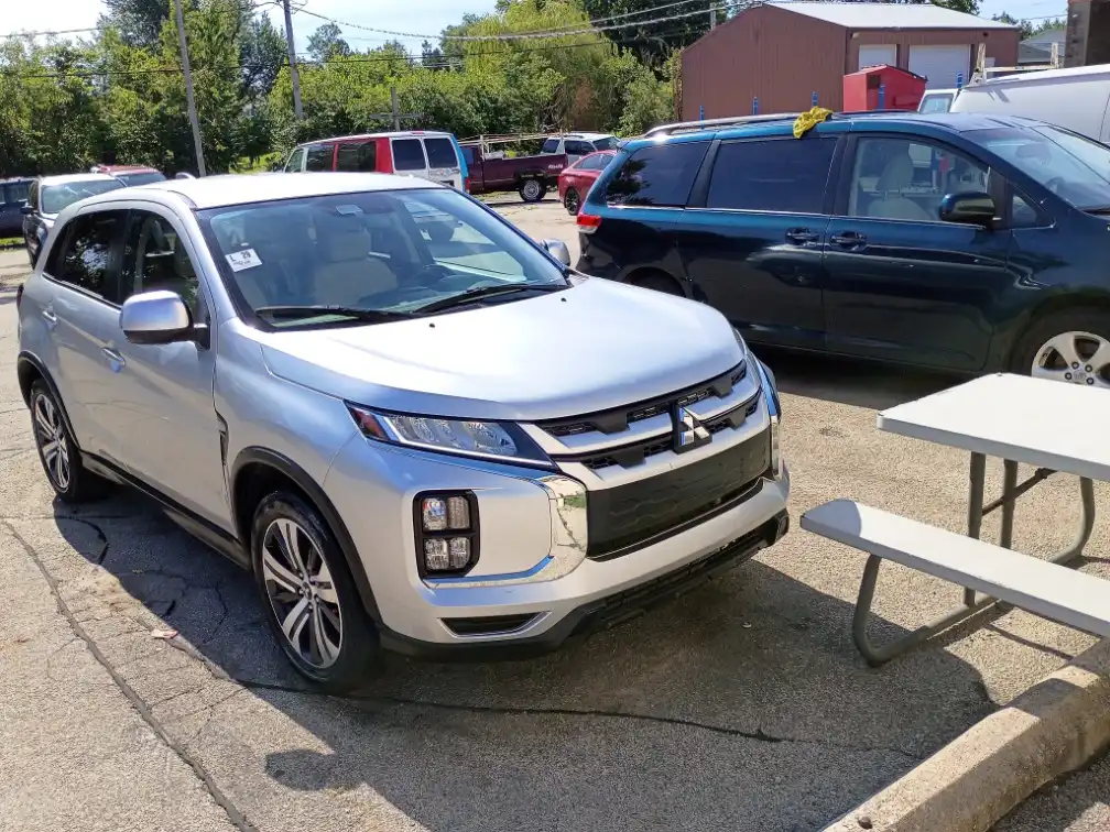 2021 Mitsubishi Outlander Sport 2.0 ES AWC CVT's photo