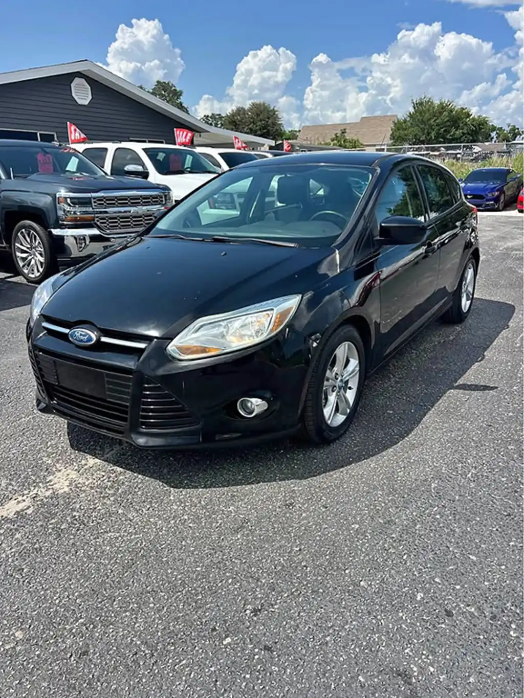 2012 Ford Focus 5 Door Hatch SE's photo